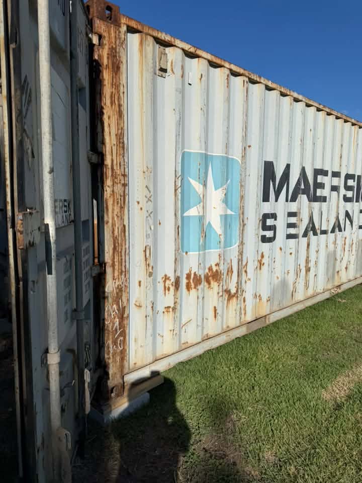 Shipping container rental from 4J Services